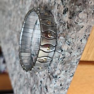 Milor-Italy 18k gold expandable stainless steel bracelet.
